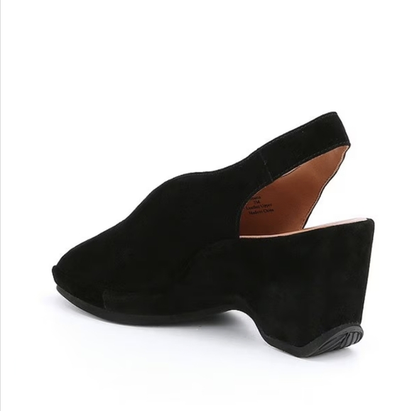 L'AMOUR DES PIEDS* Cloud like memory foam genuine suede leather heels - Picture 4 of 15